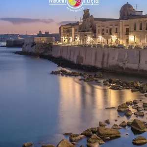 Apartment Made In Ortigia, Syrakus