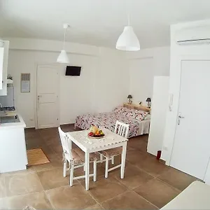 La Casetta In Alto Apartament